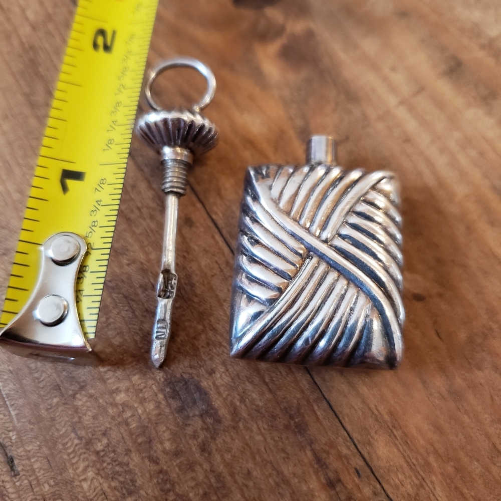 Vintage Sterling perfume/snuff bottle